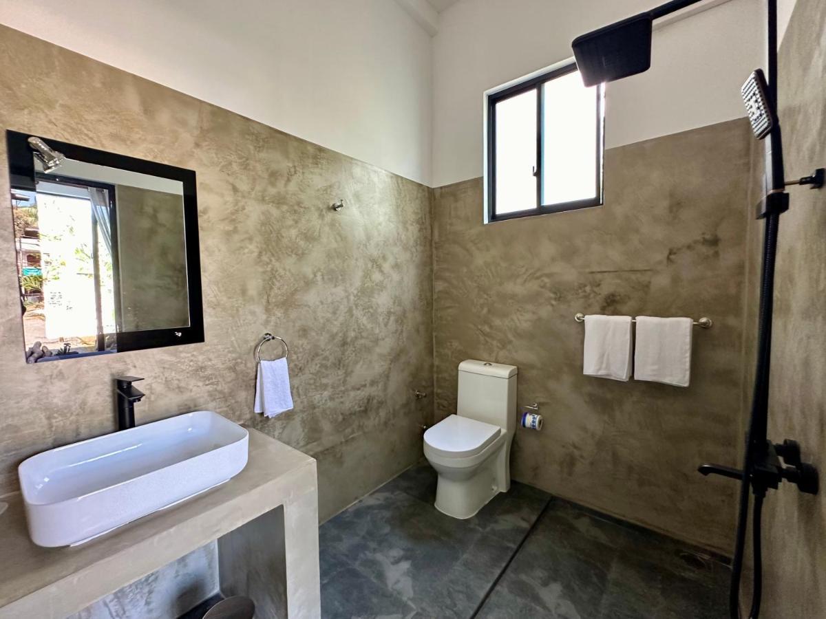 Zero Nero Hotel Unawatuna Bagian luar foto