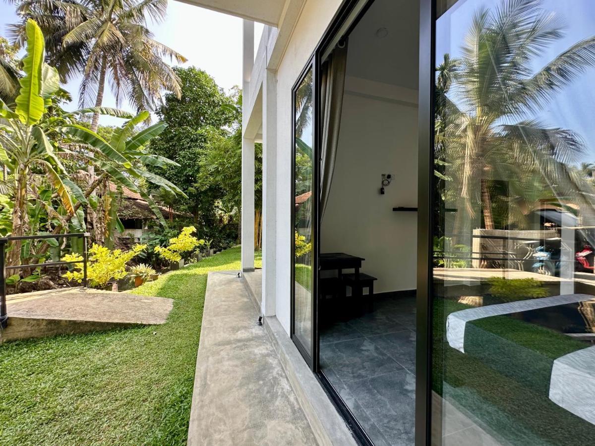 Zero Nero Hotel Unawatuna Bagian luar foto